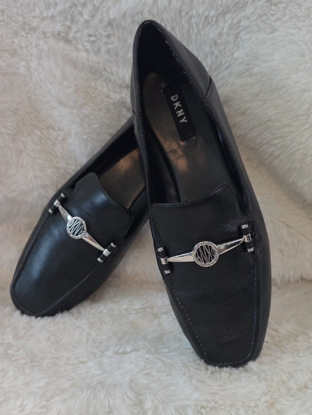 New-DKNY Black Leather Slip-On Loafers with Silver Accent